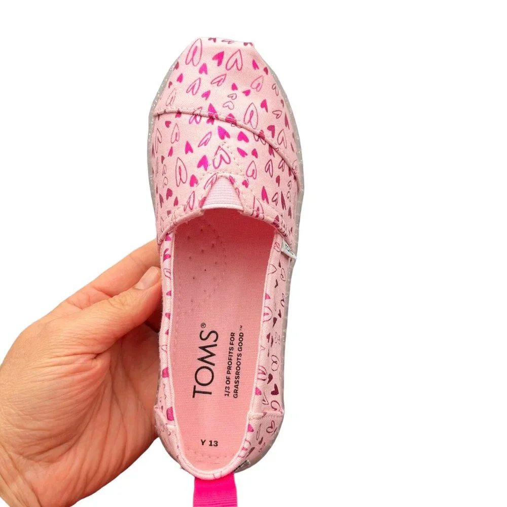 Toms Little Girls Alpargata‎ Shoes Size 13 Pink Heart Print Slip on Lightweight